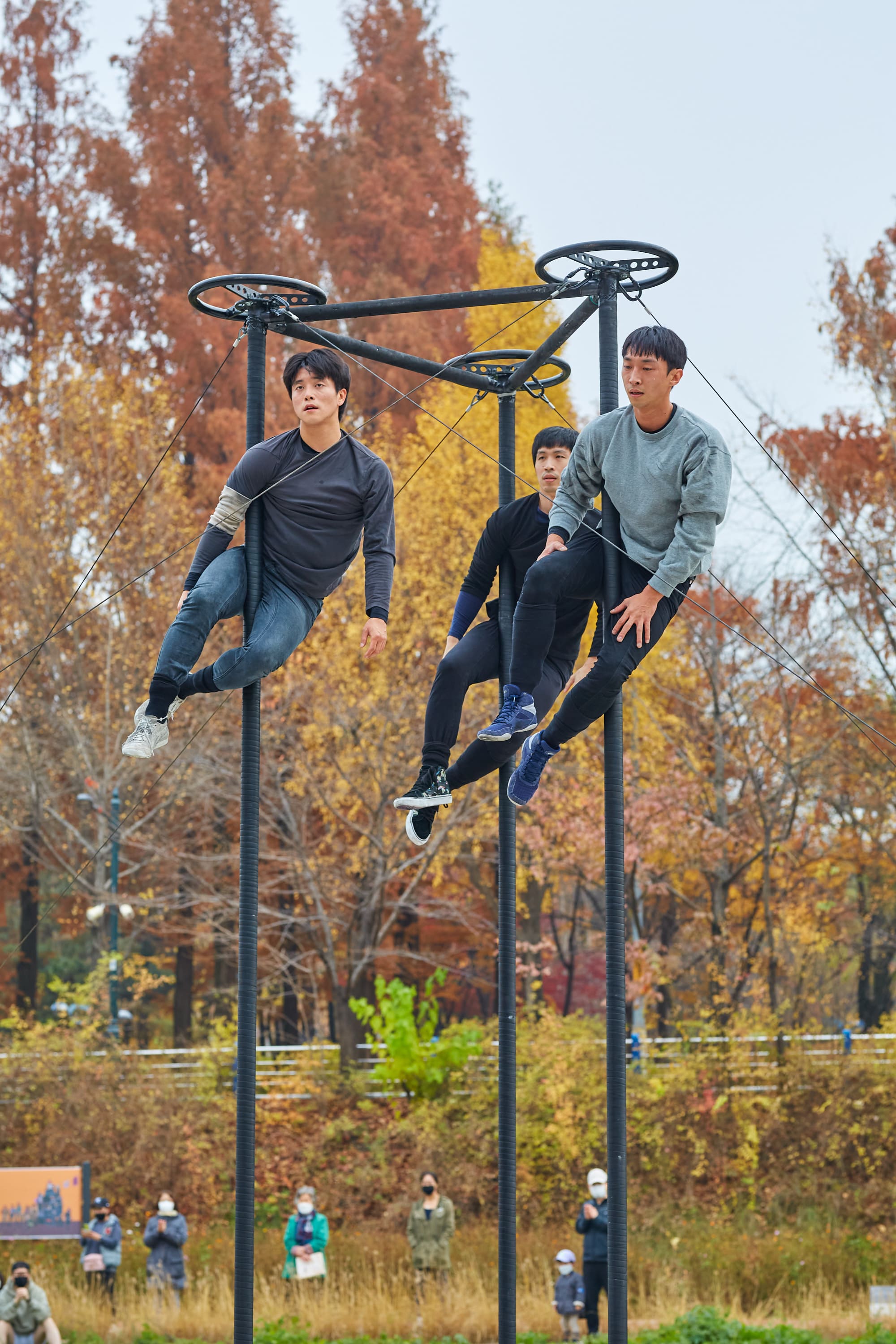 포스(수직).jpg