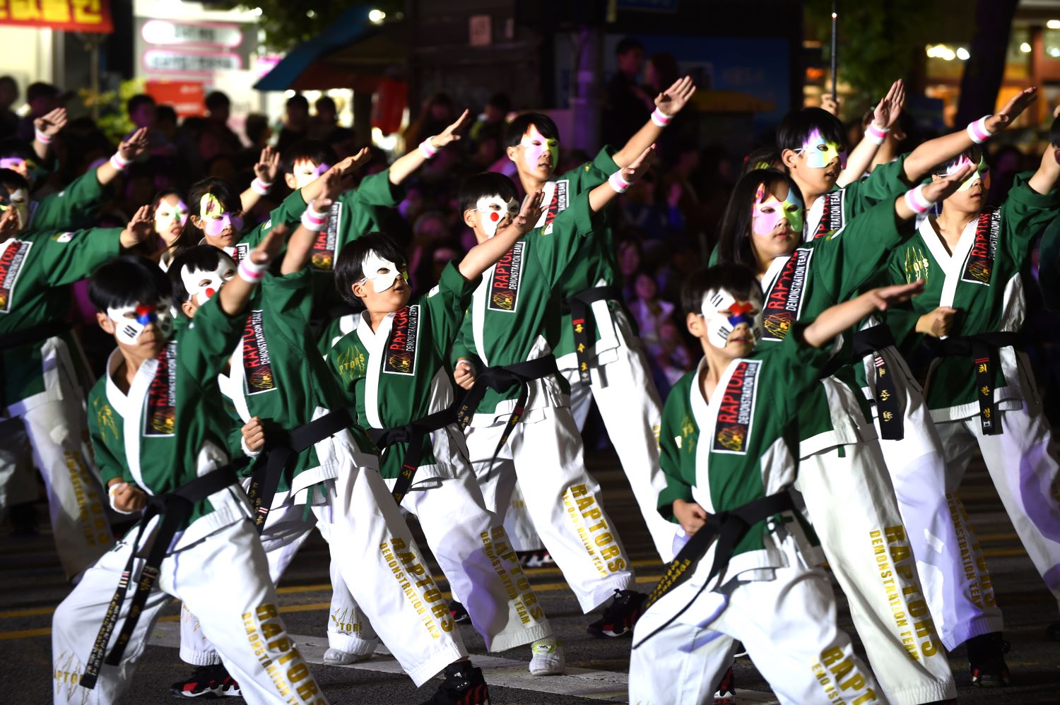 2019 노원탈축제_탈퍼레이드 장면1.JPG