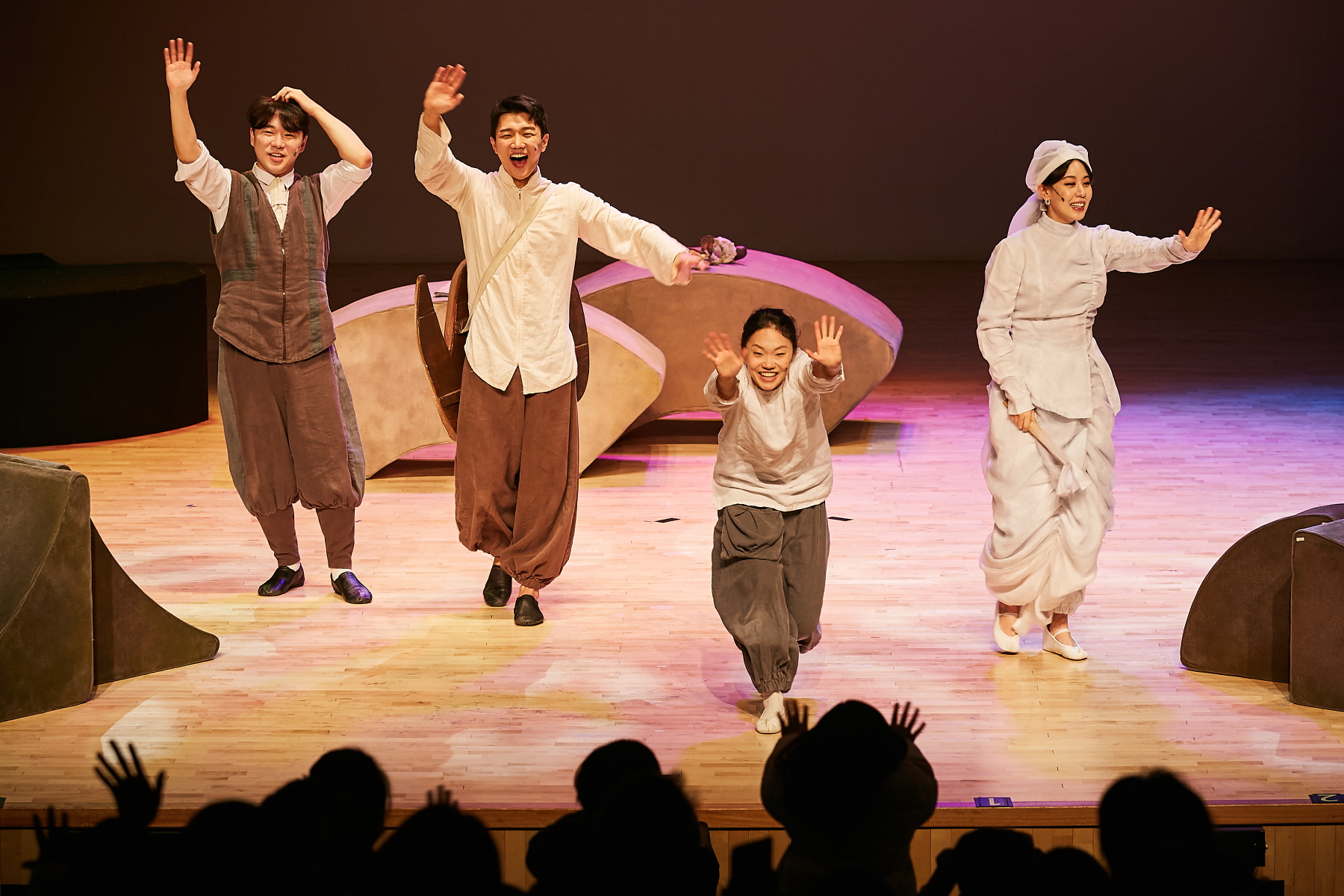 포스터0000241A2358.jpg