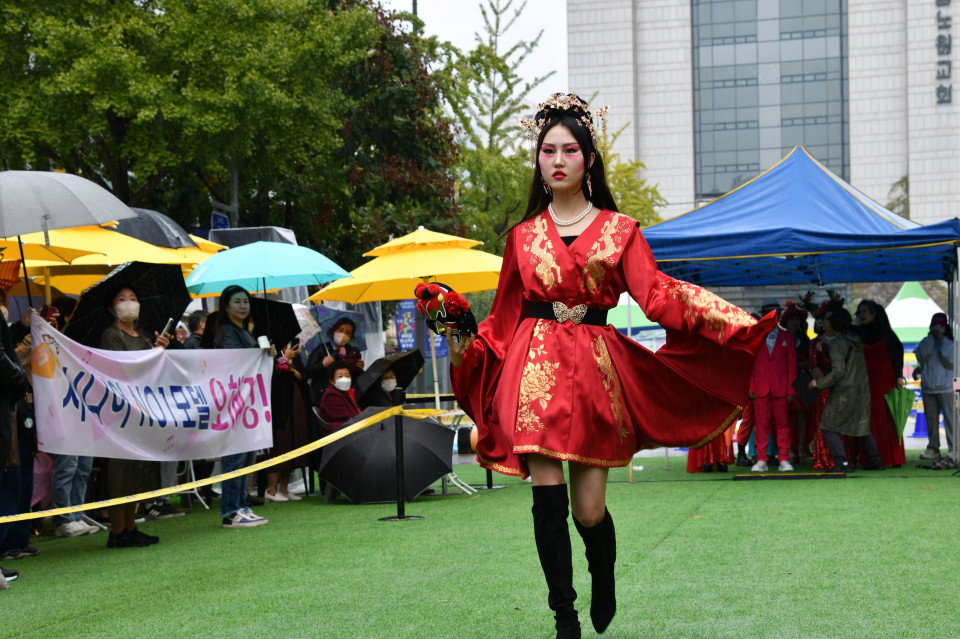 22 탈패션쇼_21.jpg