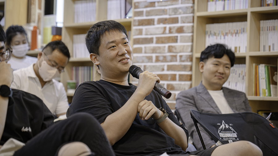 책방봄-13.jpg