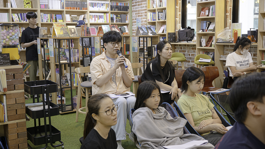 책방봄-12.jpg