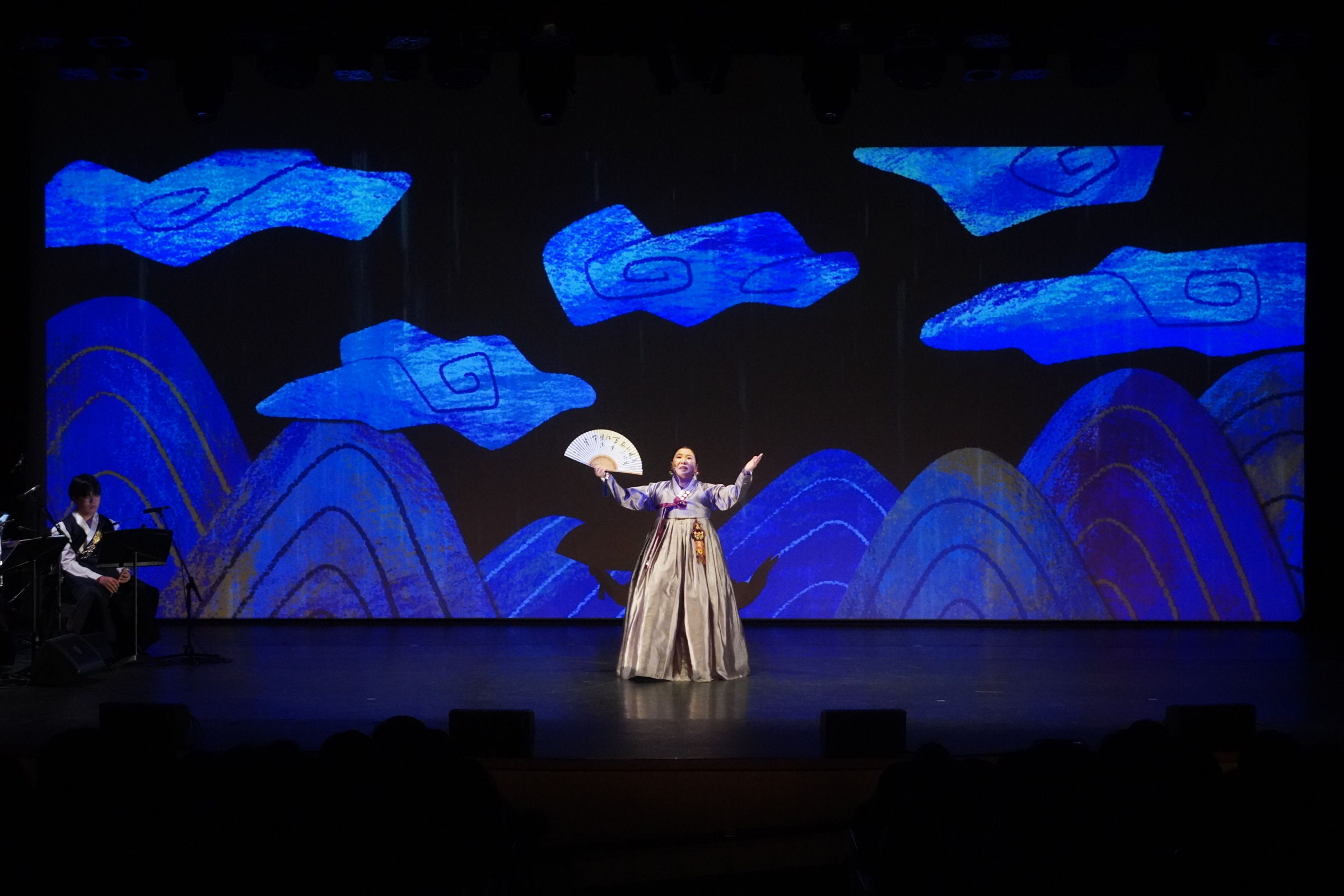 포스터0000DSC02840.JPG